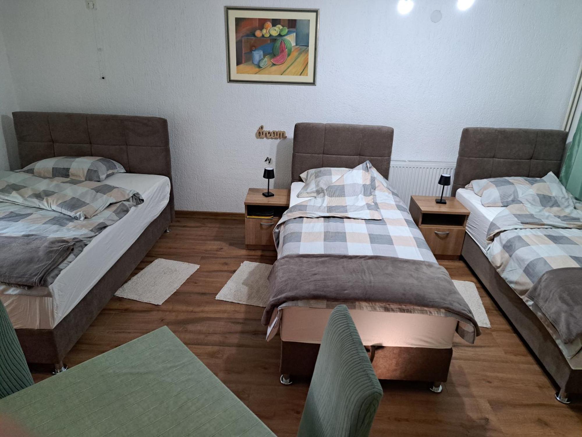 Studio Apartmani "Stimac" Garesnica Eksteriør billede